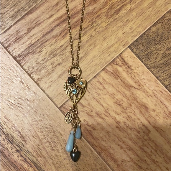 Necklace - Picture 2 of 5